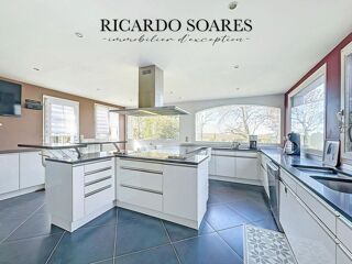  Propri�t�/ch�teau � vendre 10 pi�ces 500 m�