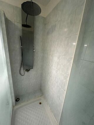  Appartement à louer 2 pièces 42 m²