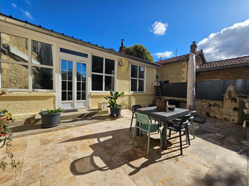 Vente Maison NESLES-LA-VALLÉE - DEMEURE DE CARACTÈRE, 4 CHAMBRES DONT 3 SUITES PARENTALES Nesles la vallee