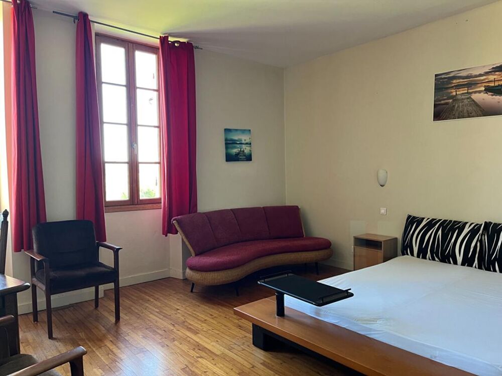 � vendre  Maison Issac (24400)