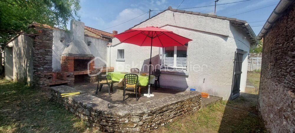 MAISON PLAIN-PIED - 2 CHAMBRES - JARDIN - GARAGE - DEPENDANCES
