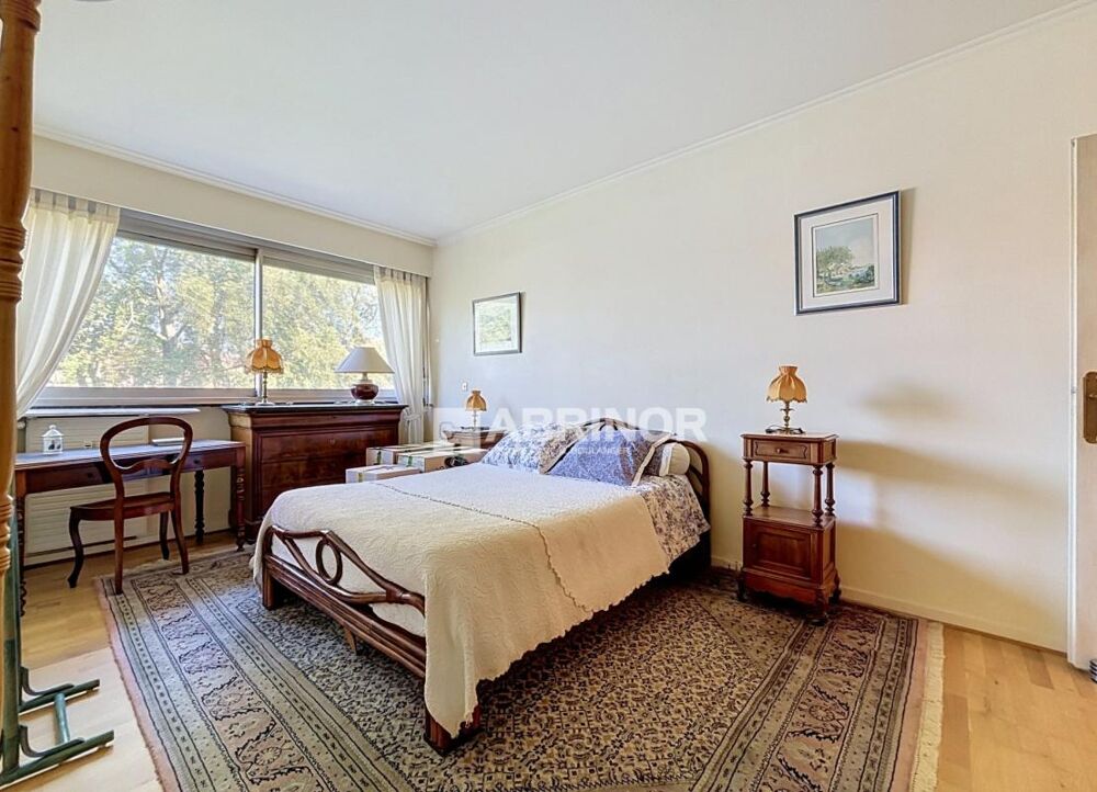Appartement 127 m² 3 chambres bureau terrasse garage prox tram