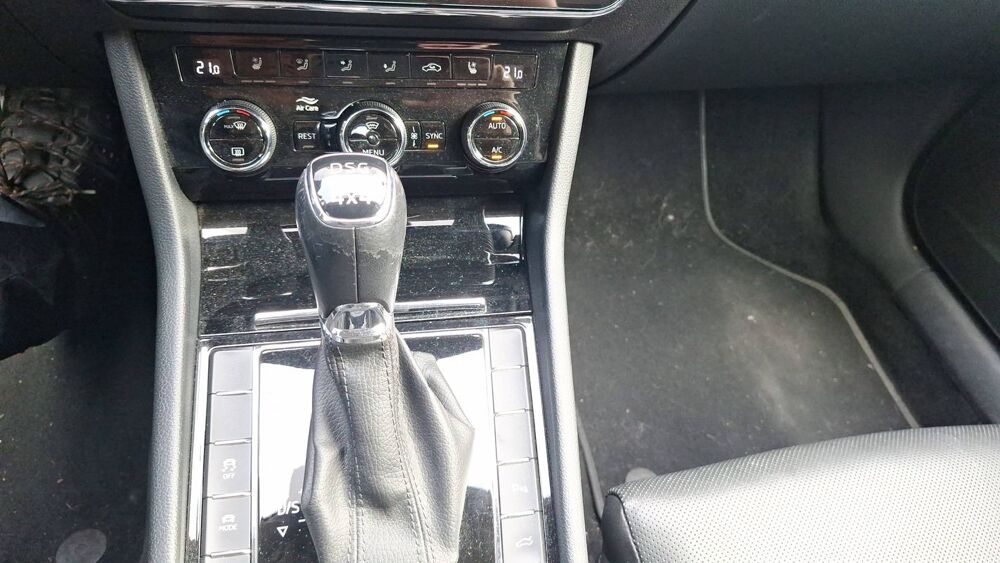 Superb 2.0 TDI 190 4x4 DSG7 Laurin & Klement - Automatique 2018 occasion 59300 Valenciennes
