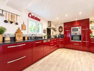  Propriété/château à vendre 9 pièces 350 m²