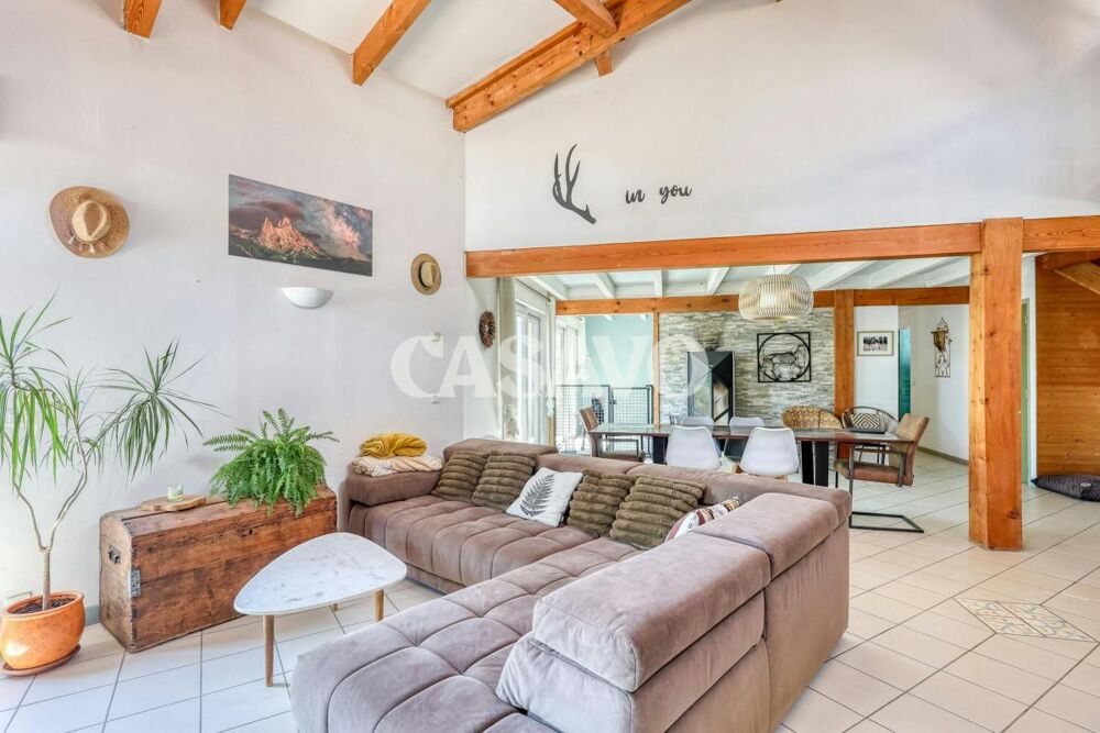 à vendre  Propriété/château Tourves (83170)
