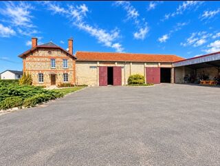  Propriété/château à vendre 8 pièces 201 m²