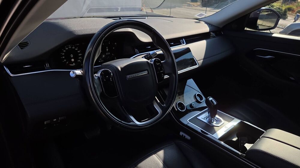 Range Rover Evoque 2.0 D150 BVA9 R-Dynamic SE - Automatique 2019 occasion 83980 Le Lavandou