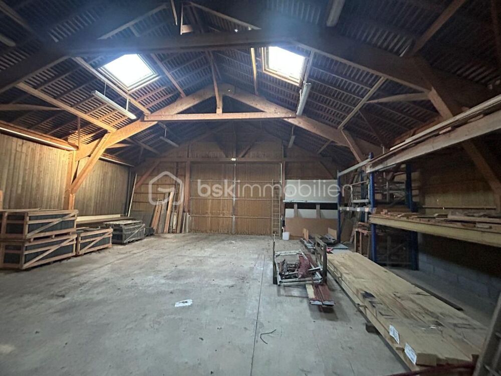 Vente Immeuble Local d'activité avec parcelle constructible de 558 m² La croixille