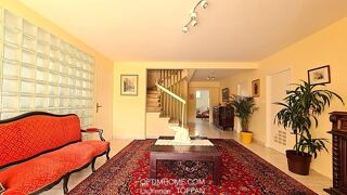  Maison  vendre 8 pices 226 m