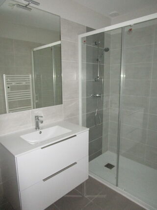  Appartement à louer 2 pièces 36 m²