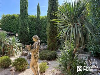 Vente Maison Maison plain pied, garage, jardin arboré, centre village Camaret sur aigues