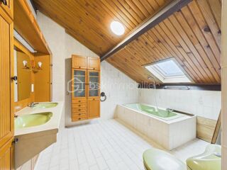  Duplex/triplex à vendre 7 pièces 131 m²