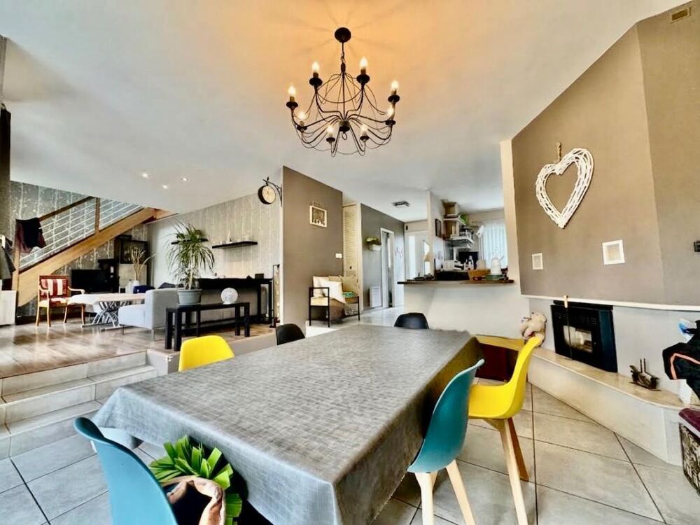 Vente Maison Maison de 137m2 avec 4 chambres , jardin et garage SAINS EN AMIENOIS (80) Sains en amienois