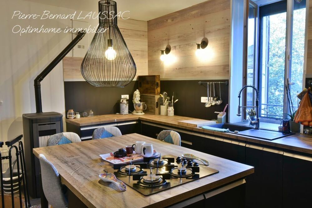 Vente Maison Maison bourgeoise de caractère de 215 m2 habitables avec un local commercial et deux chambres d'hôtes à Chamoux-sur-Gelon (73390 Chamoux sur gelon
