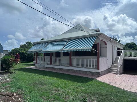   Perrin Morne-�-l'Eau, spacieux Plain pied Maison - 7 pi�ce(s) - 236 m�