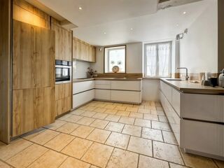  Maison � vendre 10 pi�ces 398 m�