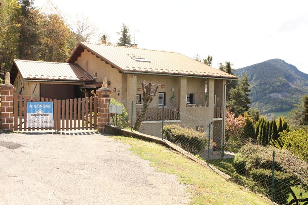 Vente Chalet Dpt Alpes de Haute Provence (04),  vendre SEYNE LES ALPES grand CHALET de 300 m avec 2 appartements  - 800 m de terrain Seyne