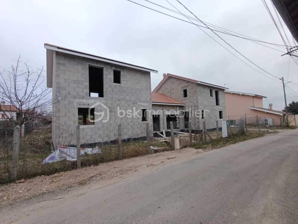 Maison neuve de 96m² avec 3/4 chambres et un garage