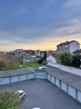  Appartement à louer 2 pièces 48 m²