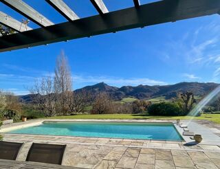  Maison � vendre 9 pi�ces 240 m�