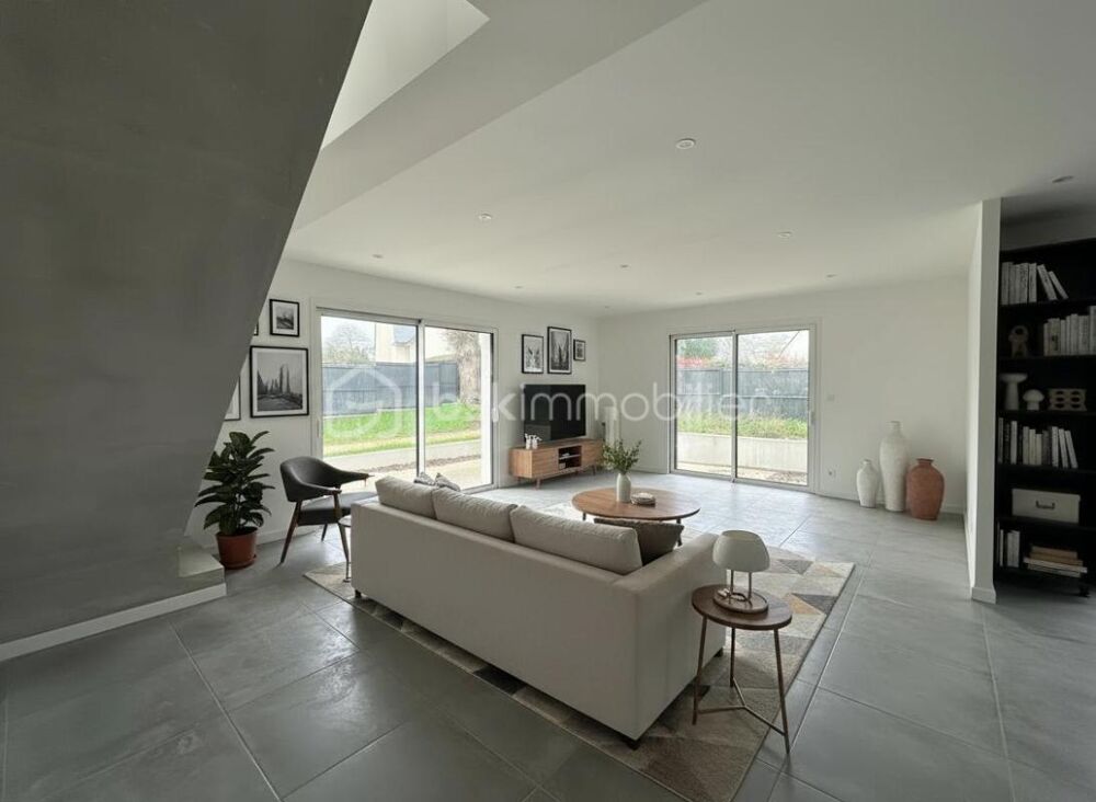 Maison neuve  Le confort moderne avec une touche de wow
