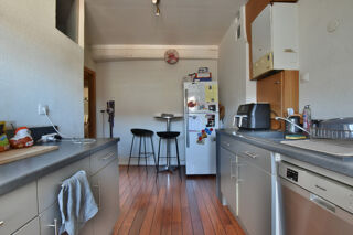  Appartement à vendre 4 pièces 77 m²