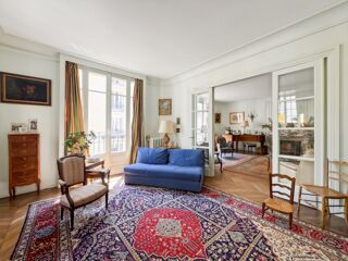  Appartement à vendre 8 pièces 270 m²
