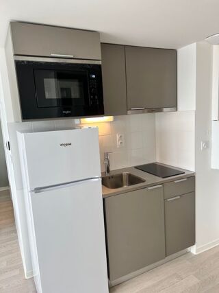  Appartement à louer 1 pièce 18 m²