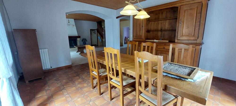 Vente Maison Ensemble immobilier  Grateloup Saint Gayrand : Maison 8 pièce(s) 303 m2 + Appartement T2  indépendant+ Dépendances Grateloup saint gayrand