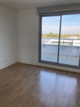  Appartement à louer 3 pièces 64 m² Sainte luce sur loire