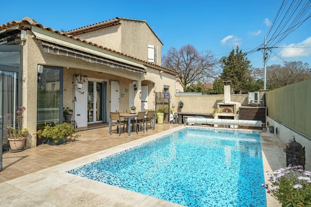 Vente Maison 13012 Marseille – Un coin de paradis au cœur de la ville Maison provençale avec piscine et véranda Marseille 12