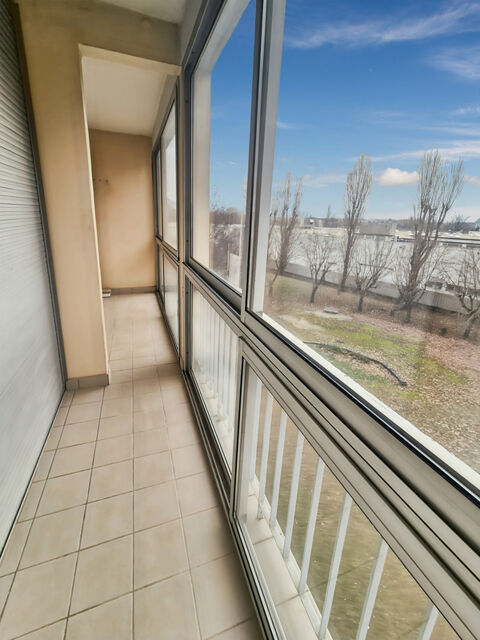  Appartement � louer 4 pi�ces 74 m�