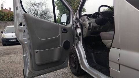 Trafic Passenger L2 H1 2.0 dCI 115 Expression 2013 occasion 38230 Pont De Cheruy