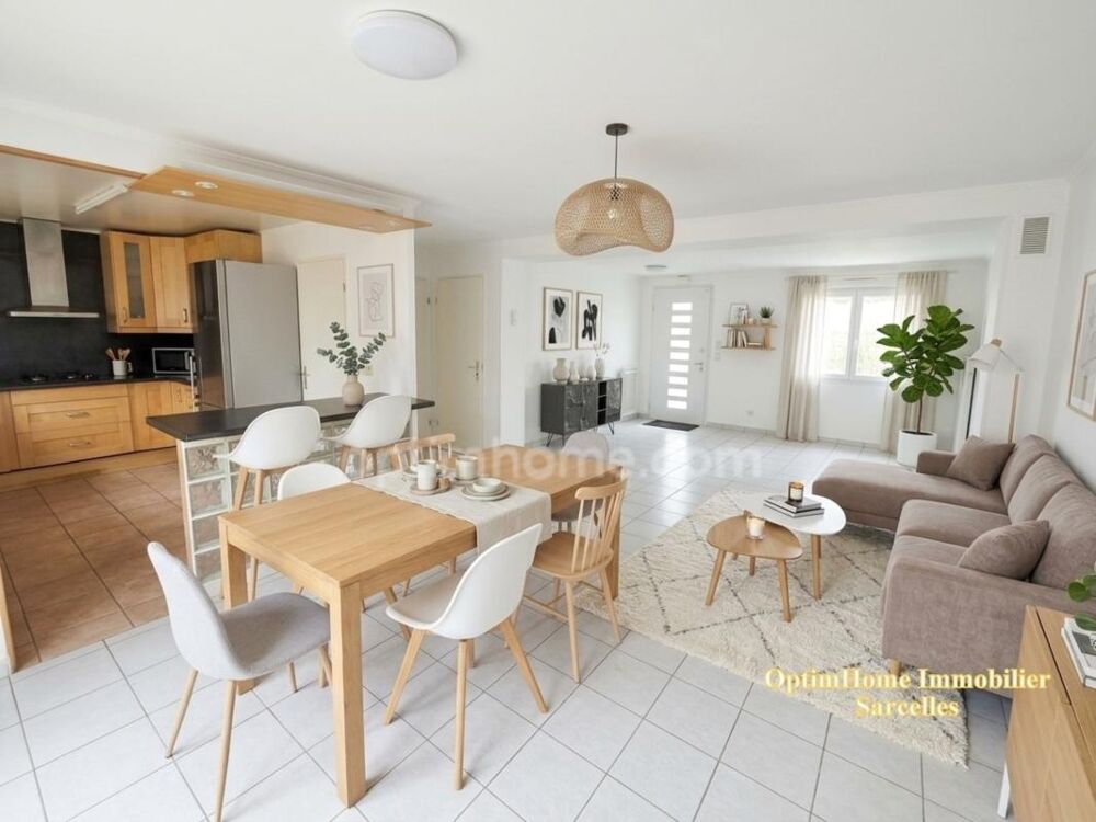 SARCELLES - Maison 7 pièces / 5 chambres - 132 m2- 465 000 € FAI