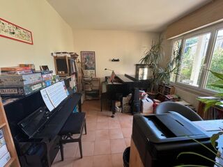  Villa � vendre 7 pi�ces 144 m�