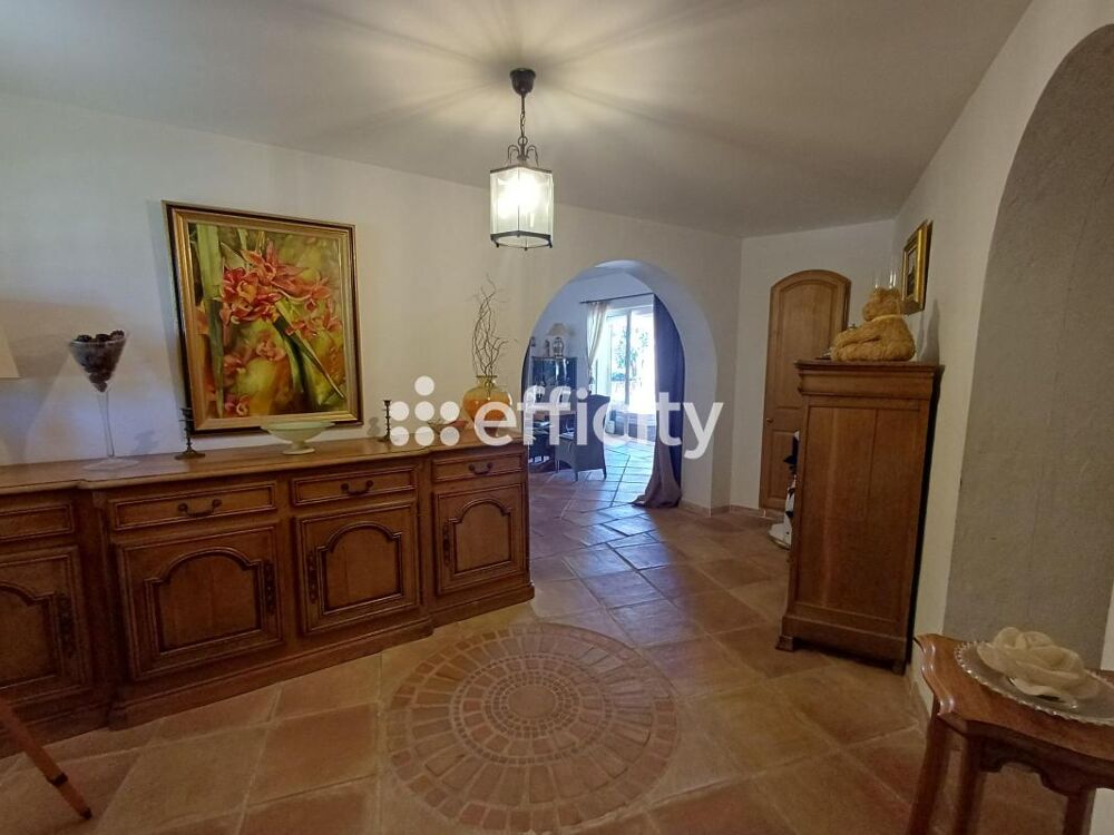 � vendre  Villa Flayosc (83780)