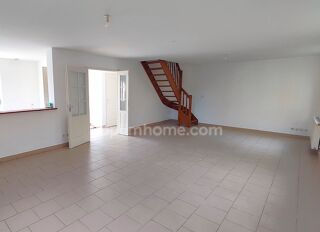  Immeuble � vendre 1021 m� Effry