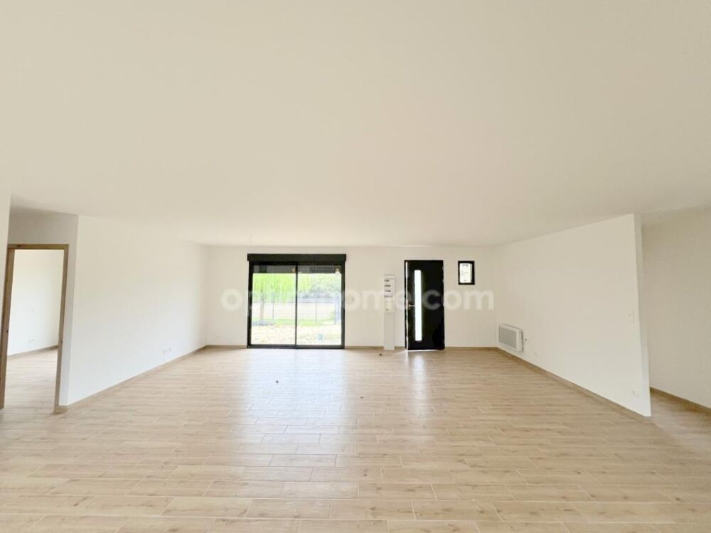 Vente Maison Maison neuve à vendre 5 pièces 109 m² habitables VILLEFRANCHE SUR CHER (41) sous garantie décennale, à proximité du centre ville Villefranche sur cher