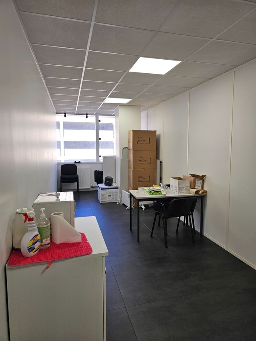   bureau de 115 m2 à louer à CERGY (95) immeuble Ordinal avec parkings Cergy