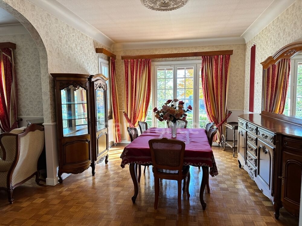 Vente Maison Maison à vendre 8 pièces AUXERRE (89) de 129 m2 4 Chambres  sous-sol Garage Terrain Auxerre
