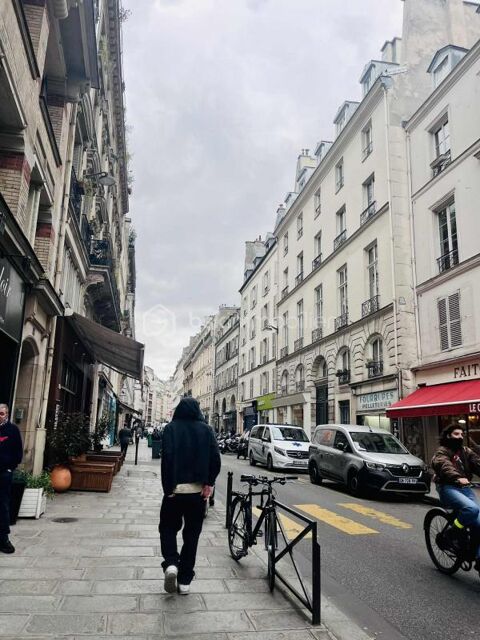   A VENDRE OPPORTUNITE - Paris 9e – Limite 10e 