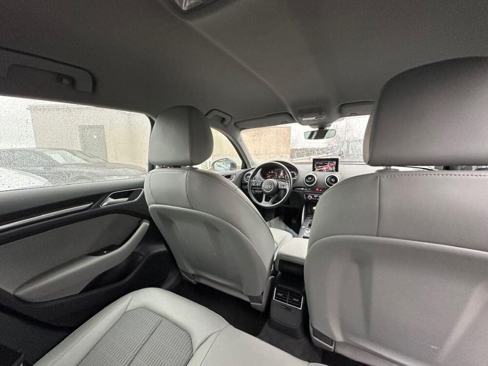A3 III (2) SPORTBACK 35 TDI 150 DESIGN 2018 occasion 78240 Chambourcy