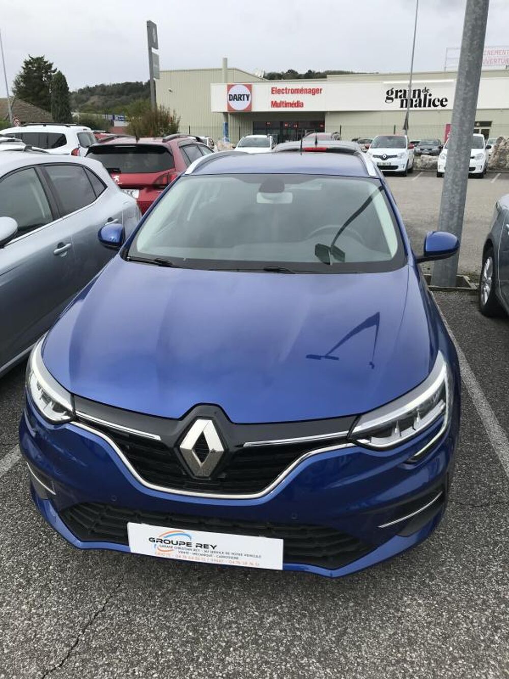 M&eacute;gane PLUG IN 160 BUSINESS 2022 occasion 38160 Chatte