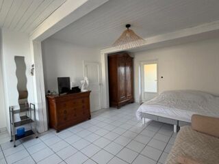  Propriété/château à vendre 4 pièces 90 m²