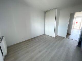  Appartement à louer 3 pièces 63 m²