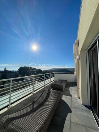  Appartement � vendre 4 pi�ces 118 m�