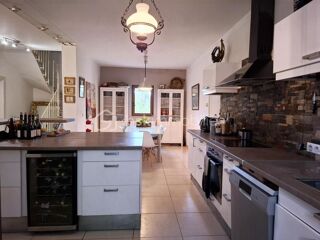  Maison � vendre 10 pi�ces 310 m�