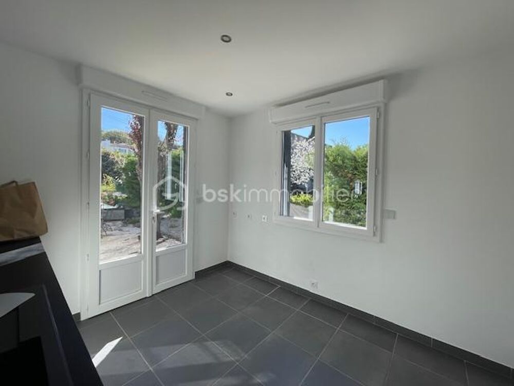 PIERREVERT-VILLA PLAIN PIED 150M² ENVIRON, 4 CHAMBRES, GARAGE TERRAIN DE 2990M²