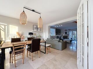  Villa � vendre 8 pi�ces 160 m�