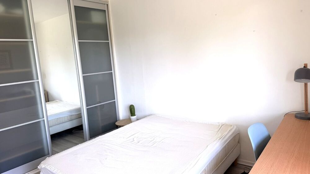 Vente Appartement APPARTEMENT 2 CHAMBRES GARAGE ET CAVE FACE EDHEC Croix